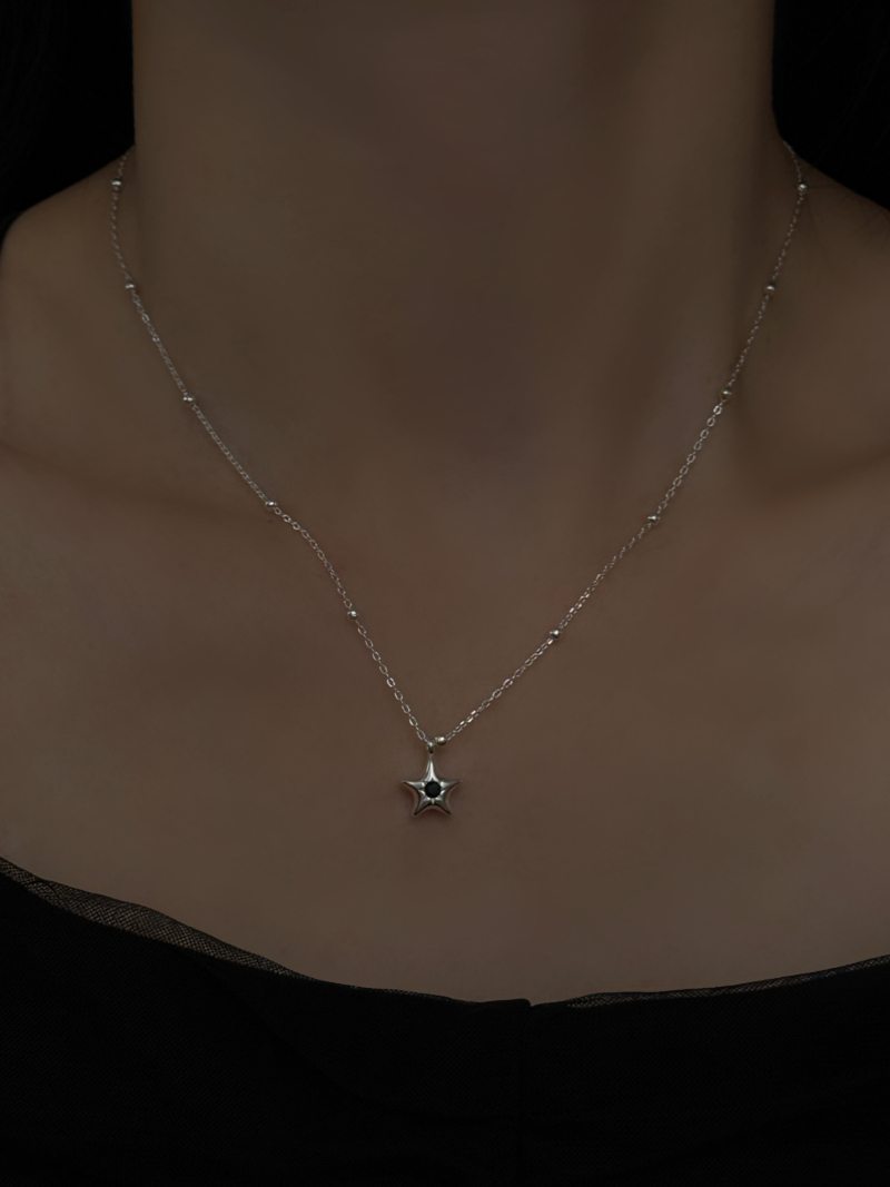 STAR Nacklace