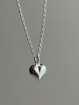 12mm Plump Heart Pendant top