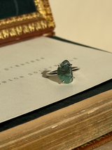 【MOMOMOON】エメラルド ラフカットリング：13号 | 天然石・鉱石・パワーストーン