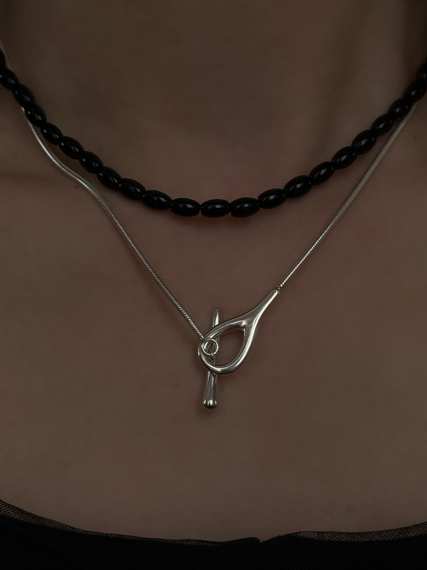 Toggle Clasp Snakechain Necklace