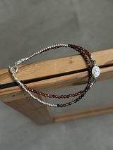 Silver925×天然石｜モザンビーク産ガーネット ストライプオニキス マリア様 2連ブレスレット（Reeplushハンドメイド）