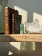 【MOMOMOON】エンジェルフェザーフローライト タワー |fluorite|天然石・鉱石・パワーストーン【SC081-3】