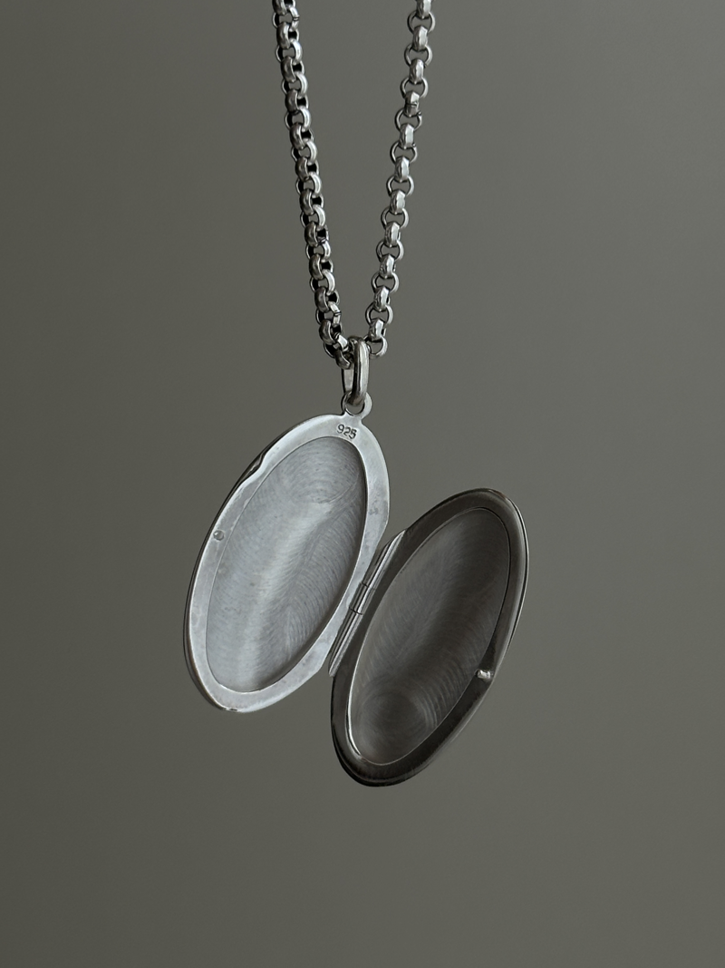 両面刻印【お好きな刻印お入れします】Original Message series - long vertically Oval Locket pendant -