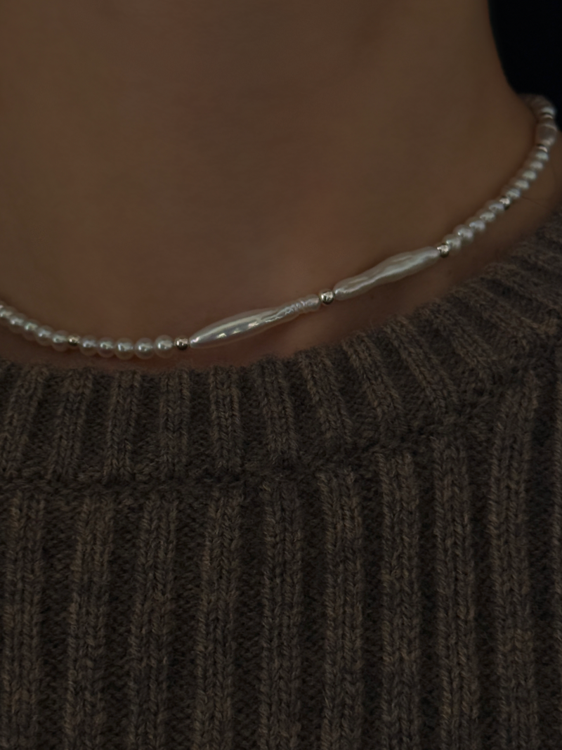 Silver925×天然石｜アシンメトリーバロックパールチョーカー ネックレス37.5cm〜42cm（Reeplushハンドメイド）