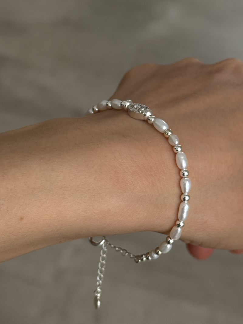 Silver925×天然石｜6月誕生石 バロックパール メダイブレスレット（Reeplushハンドメイド）