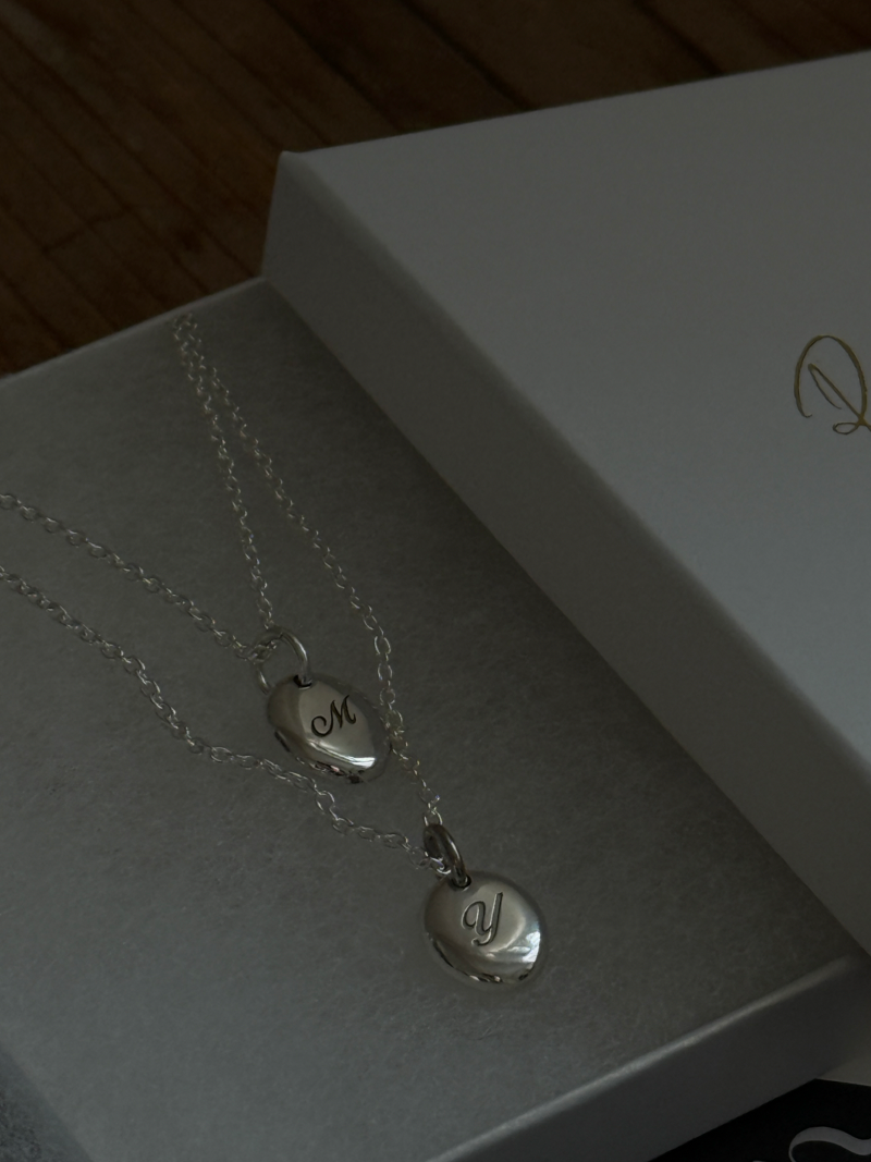 クリスマス限定ペアネックレス- oval pendant - 両面刻印/チェーンの長さが選べる!!【お好きな刻印お入れします】特別価格