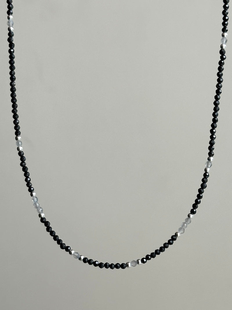 Labradorite × cubiczirconia Necklace(再入荷)