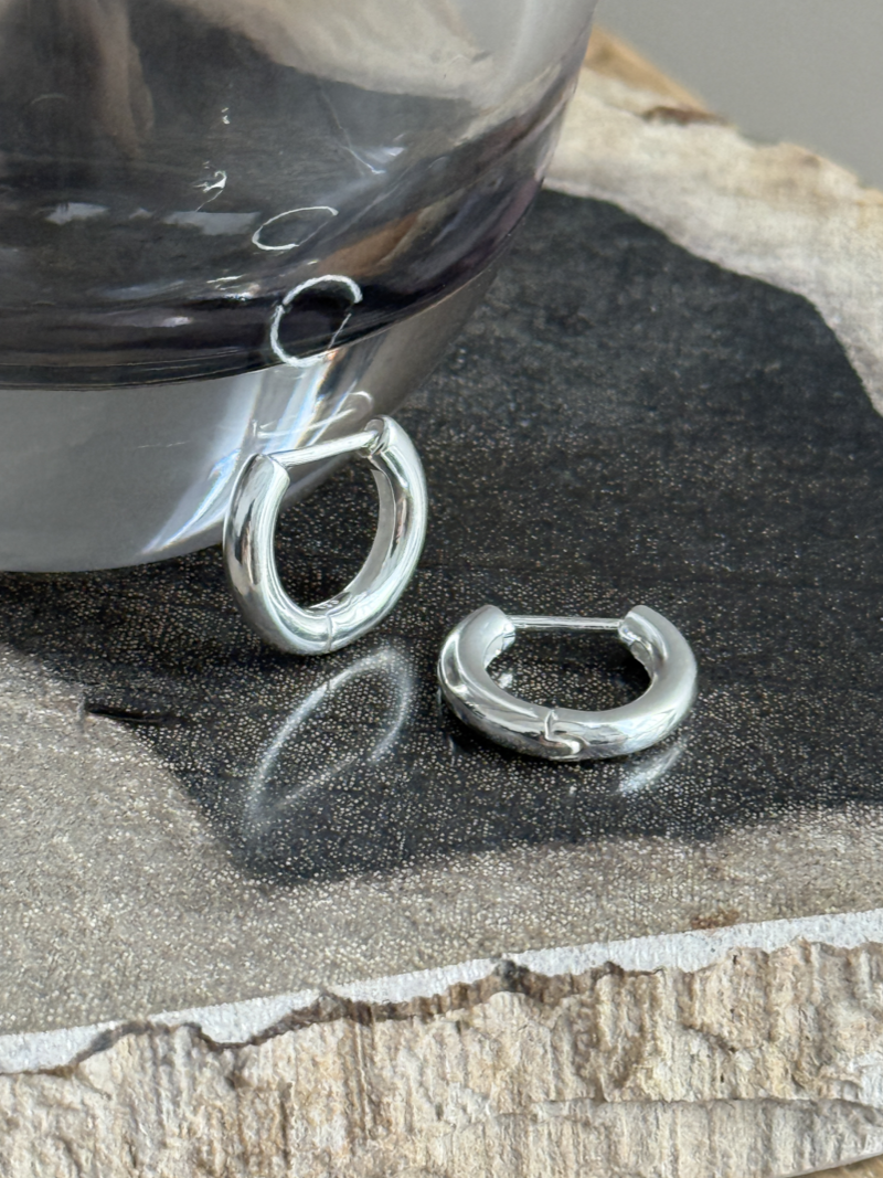 チャンキー ワンタッチ フープピアス |シルバー925|セレクト – Reeplush