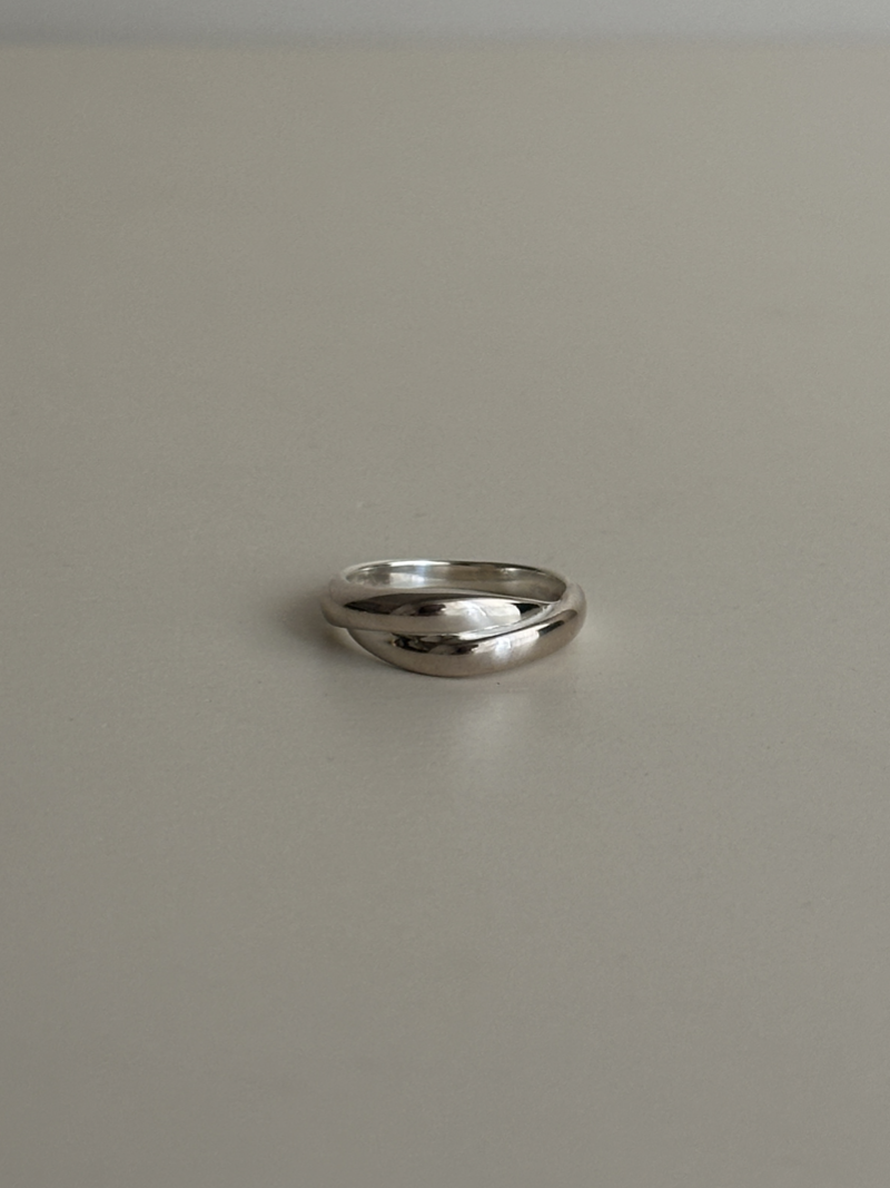 Cross Design Ring