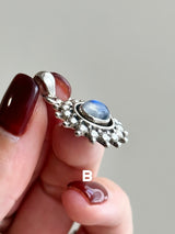 【MOMOMOON】Moonstone pendant top THE SUN