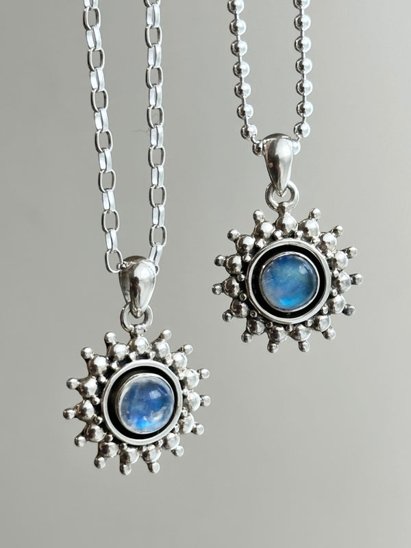 【MOMOMOON】Moonstone pendant top THE SUN