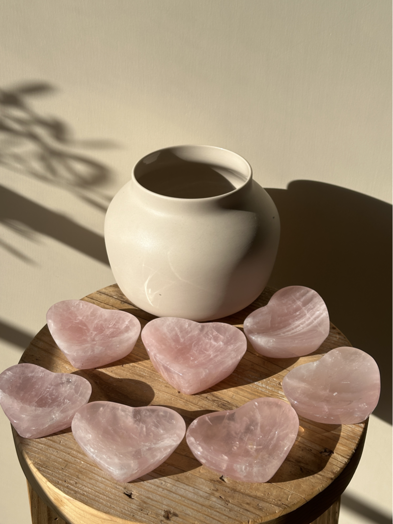 【MOMOMOON】Madagascar Rose quartz  Heart Tray【No.9】