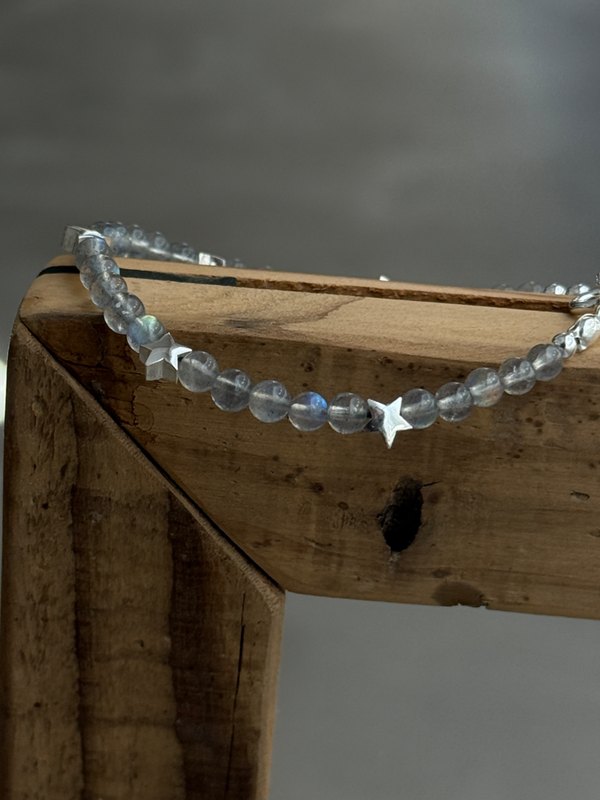 【再入荷】Silver925×天然石｜お星様とラブラドライトブレスレット（Reeplushハンドメイド）
