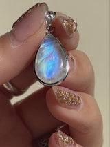 【MOMOMOON】高品質 Rainbow Moonstone pendant top【1-C】