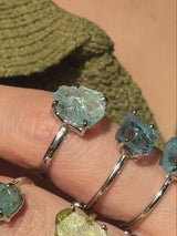 【MOMOMOON】アクアマリン ラフカットリング：14号 | 天然石・鉱石・パワーストーン