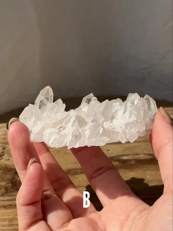 【MOMOMOON】Arkansas quartz cluster【MZ0406-5】