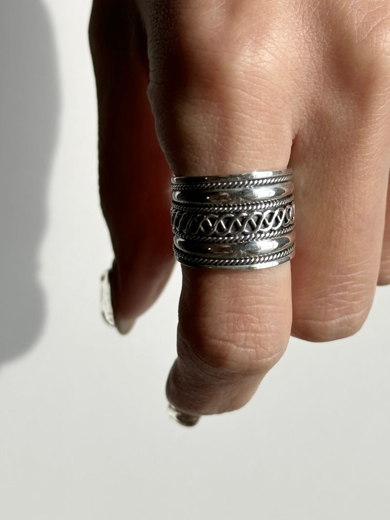 Tribal pattern Ring