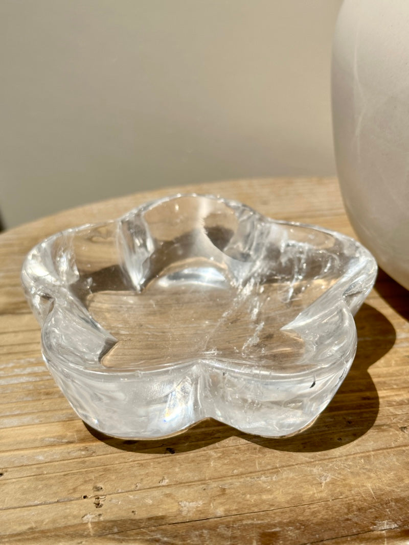 【MOMOMOON】Brazil crystal quartz Flower Tray【MZ0504-12-A】