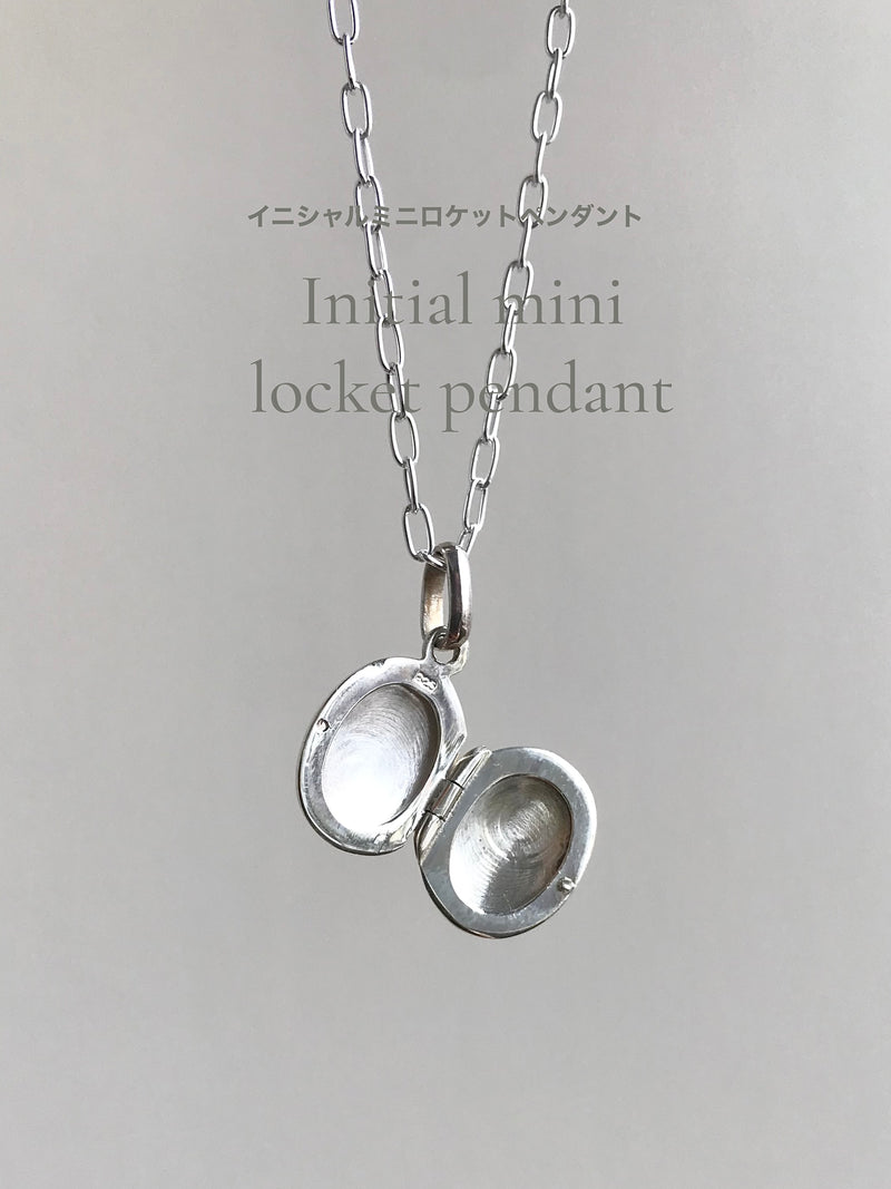 両面刻印【お好きな刻印お入れします】Original Message series - イニシャル Mini Locket pendant -